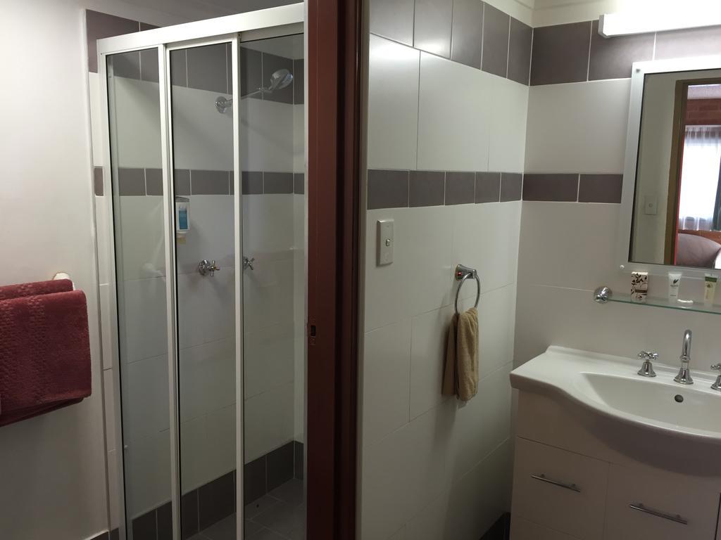 New Olympic Motel Lismore Room photo